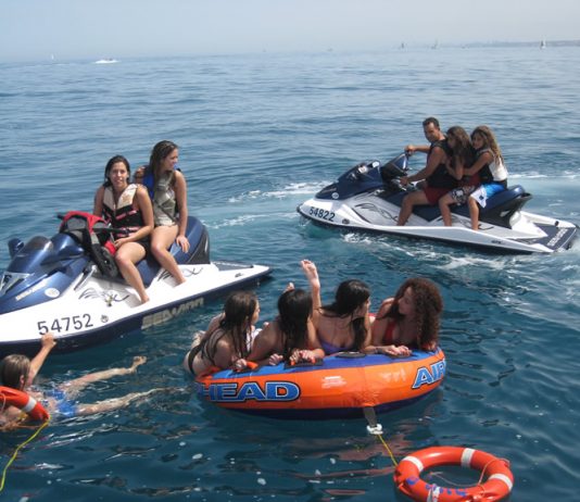 השכרת יאכטה למסיבת רווקות ורווקים